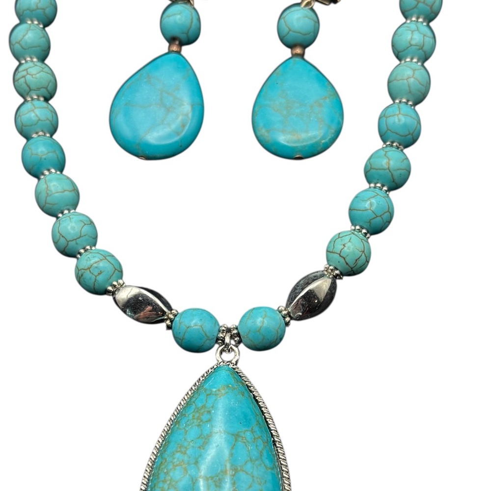Faux Turquoise Beaded Necklace and Clip Earring Set